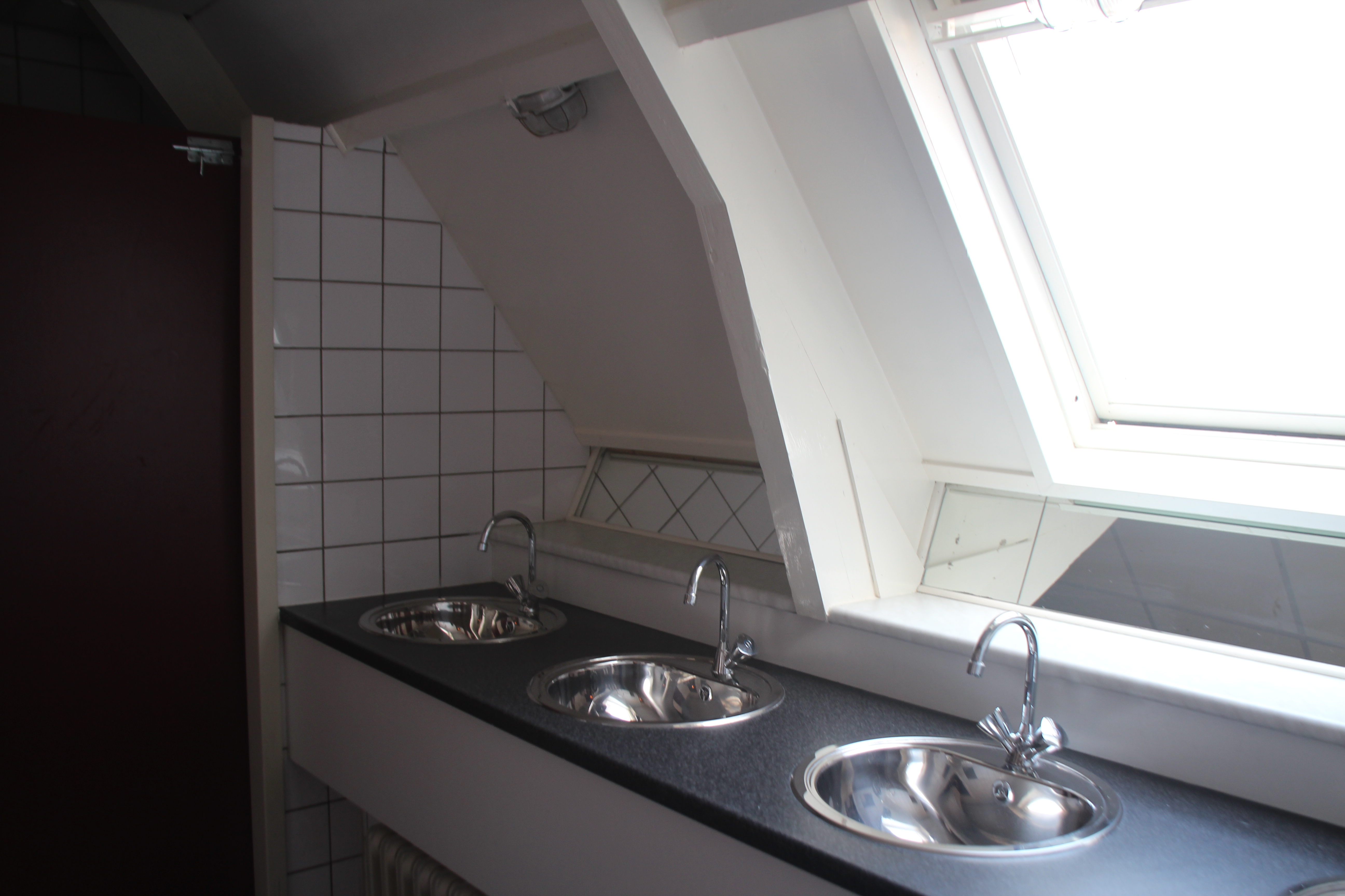 eerste grote badkamer
