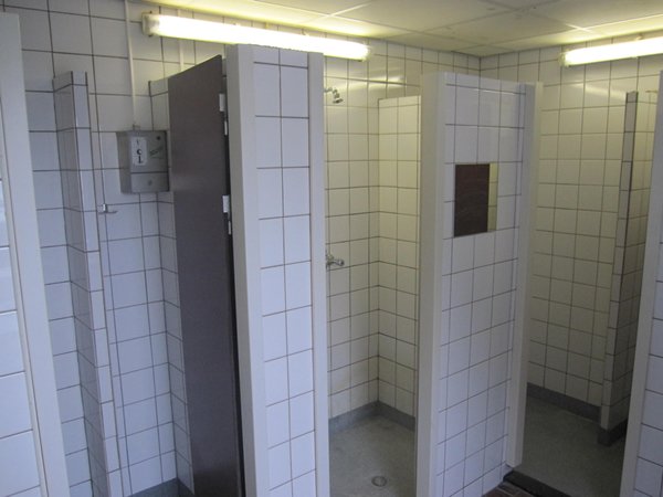 eerste grote badkamer